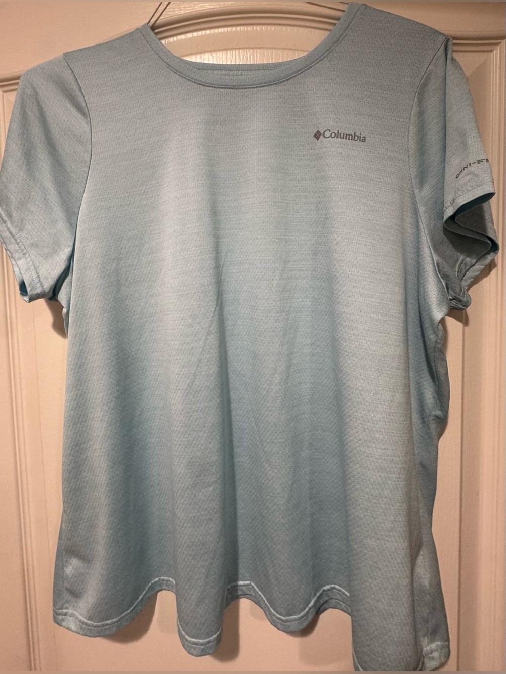 Columbia Women's Light Blue Short Sleeve Performance Shirt